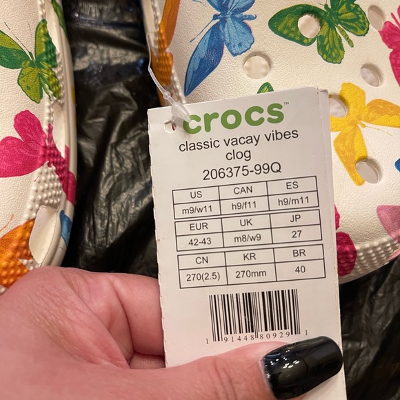 Crocs - Picture 2 of 3